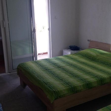 Rooms Sijak Bar Luaran gambar