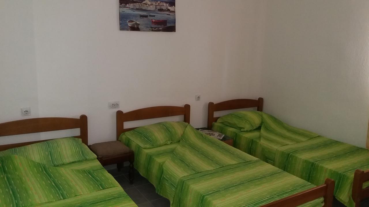 Rooms Sijak Bar Luaran gambar